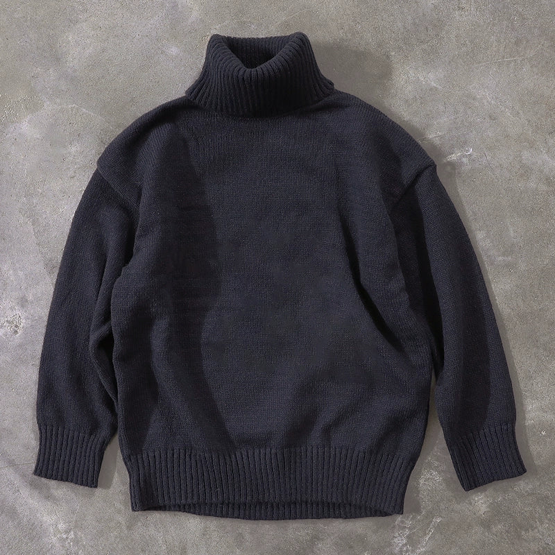 BASIC SWEATER